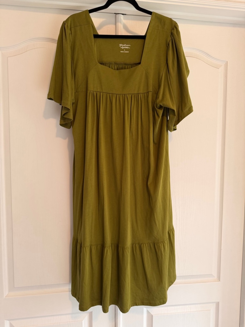 Gudren Sjodren Olive Green Flutter Sleeve Square Neck Dress